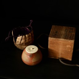 Inbe Hidasuki Chaire